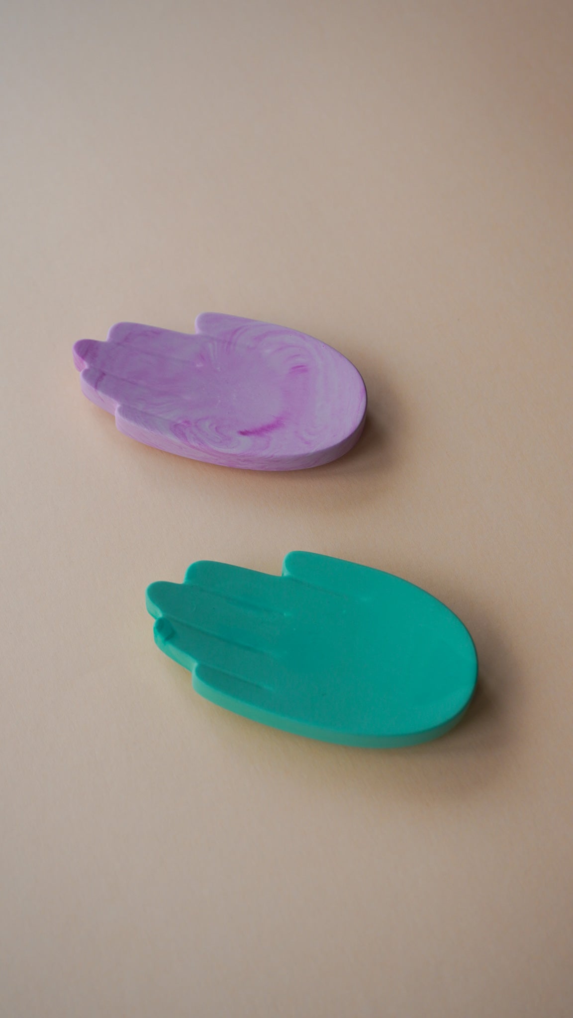 Handsy - Trinket Tray/ T-Light Holder